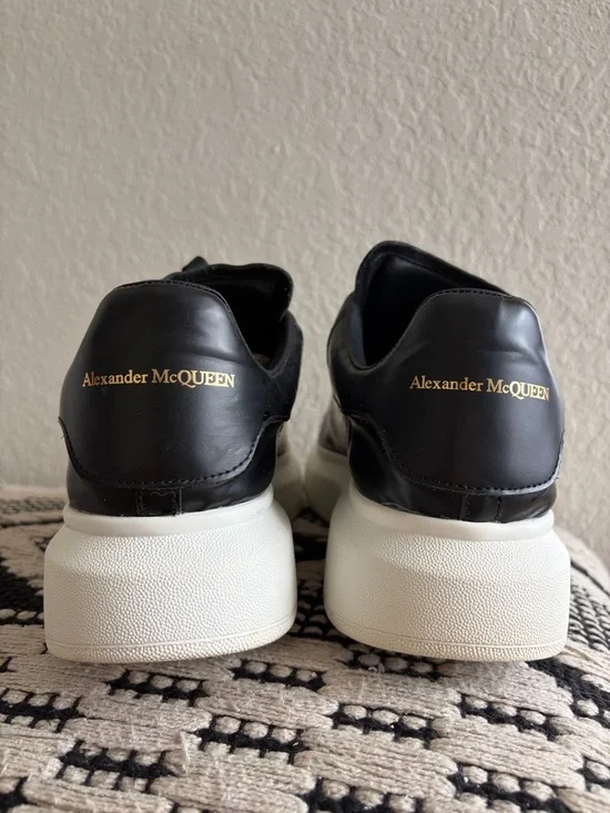 Alexander McQueen Black Leather Sneakers with White Platform Sole - Picture 2 of 9
